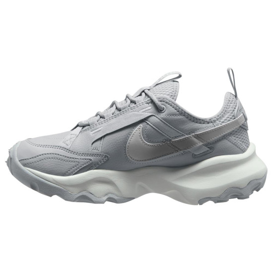 Nike TC 7900